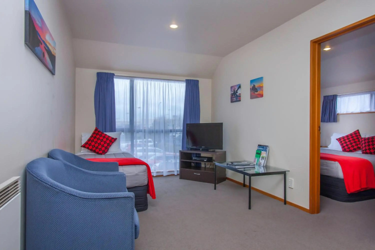 Deans Bush Motel