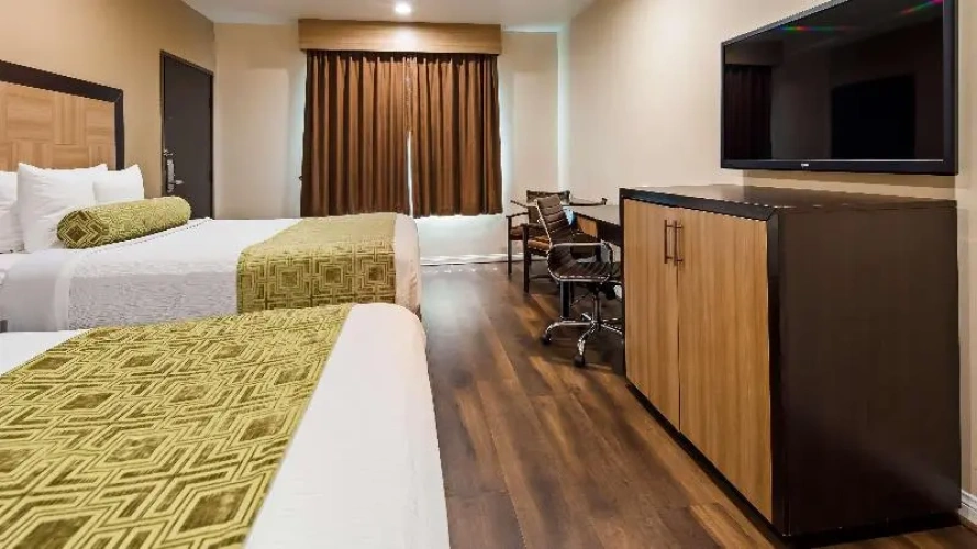 Quadruple room
