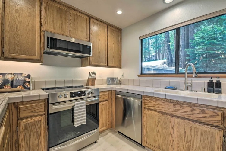 2 Bedrooms Cottage
