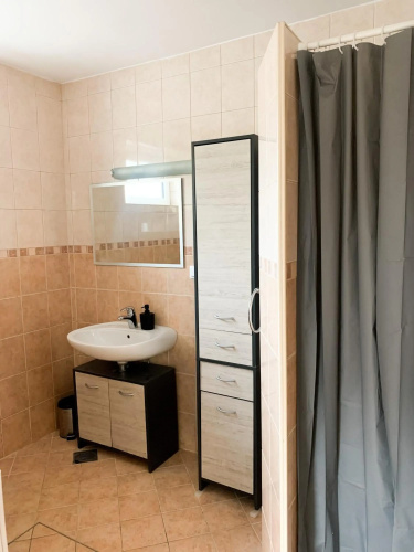 Lovely basement rental