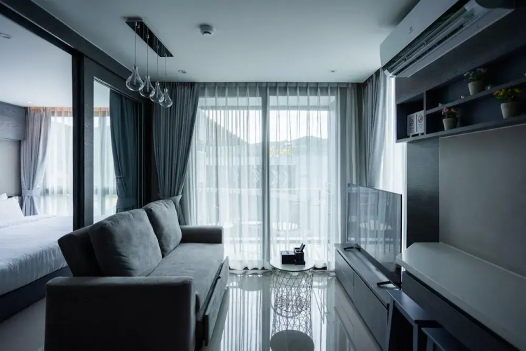 Condo Near Beach Rooftop Pool C252