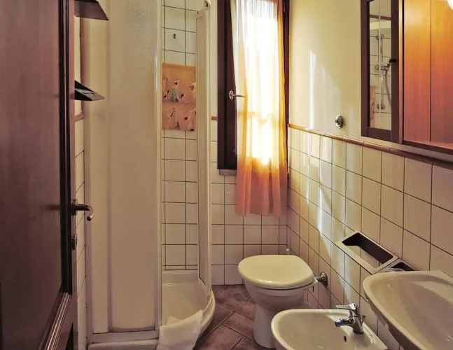 Apartment in Vinci With Pool & Wellness