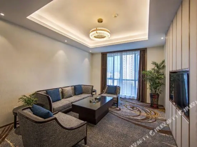 Deluxe Double Suite
