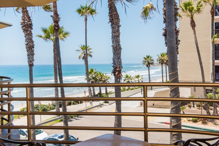 Pacific Terrace Hotel photo 15