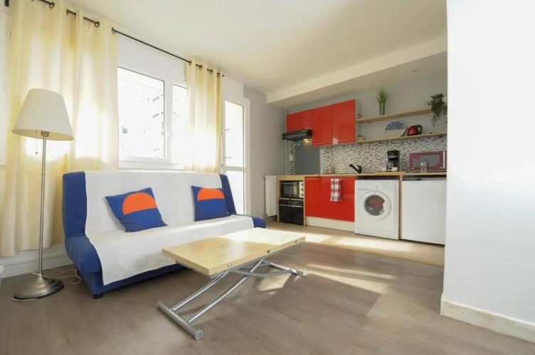1 Bedroom Apartment