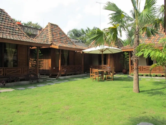 Standard Double room with balcony and with view