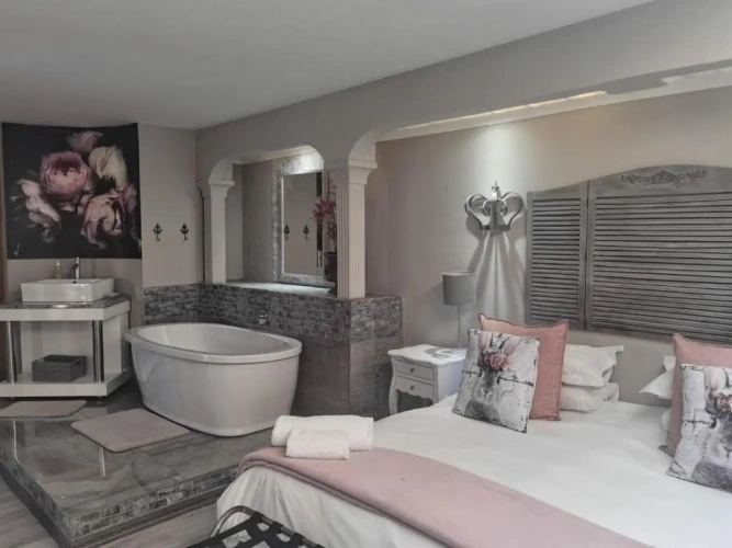 Deluxe Double room with view