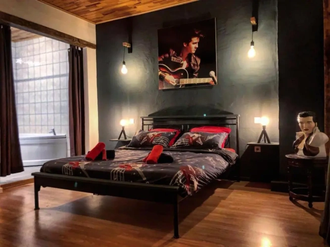 Standard Triple room