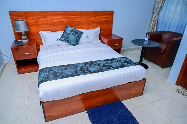 Blue Star Express Hotel