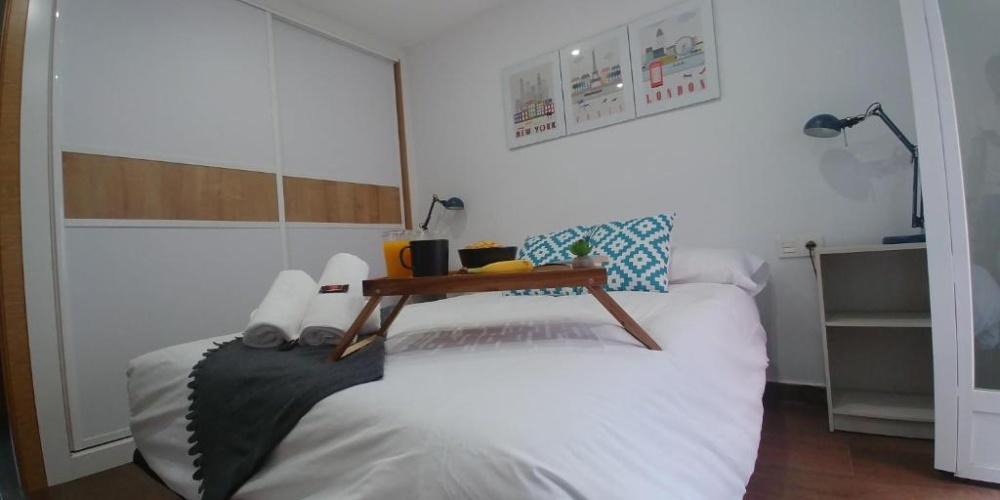 2 Bedrooms Apartment