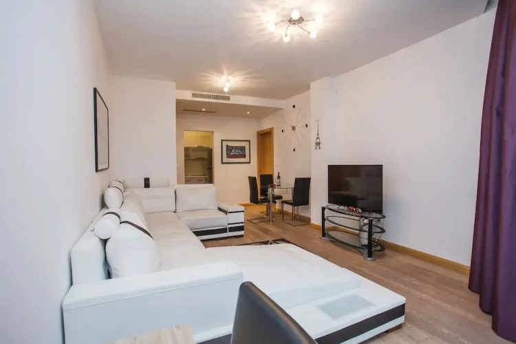 Apartment Status 5