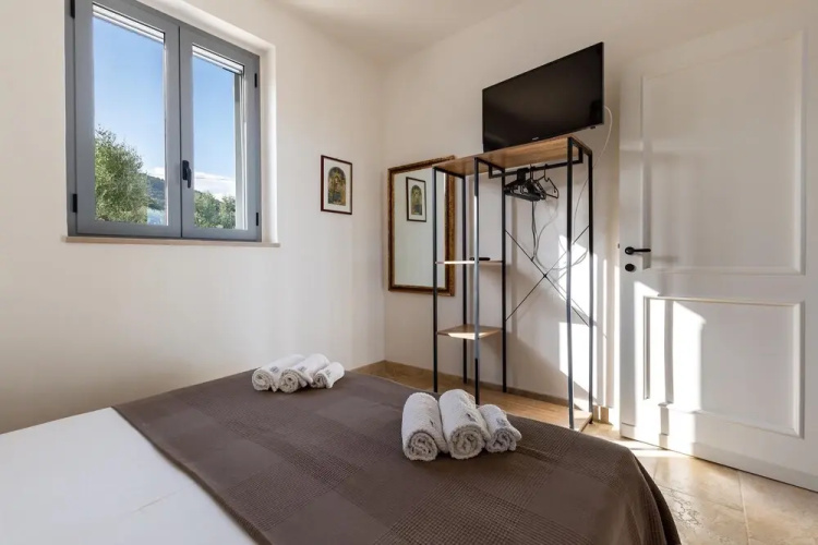 3686 Villa de Bellis by Perle di Puglia