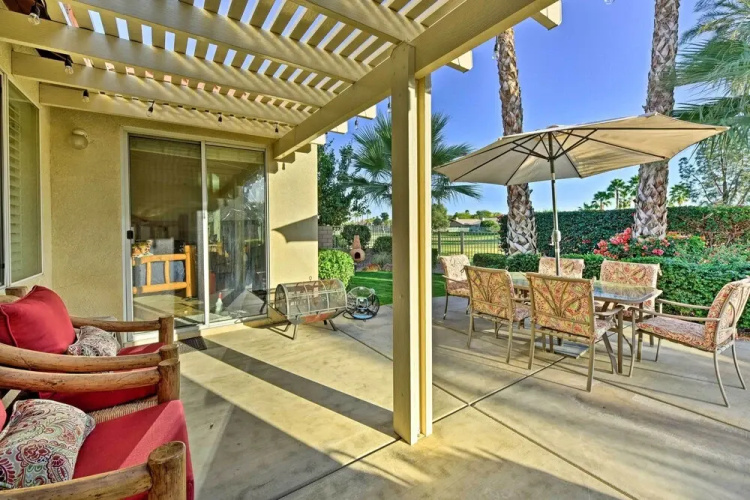 Indian Palms Resort Home w/ Yard & Community Perks