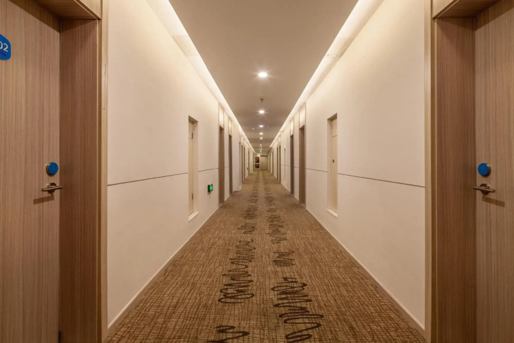 Hanting Hotel Qingdao OUC branch