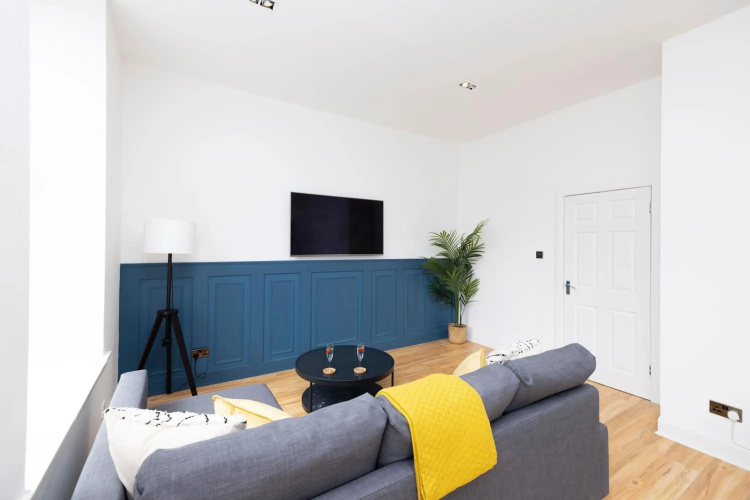 ALTIDO Glamorous1-bed flat overlooking Grassmarket
