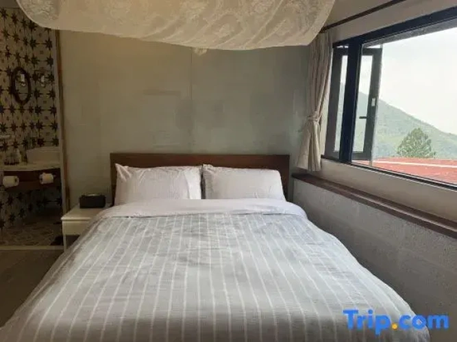 Standard Double room with mountain view