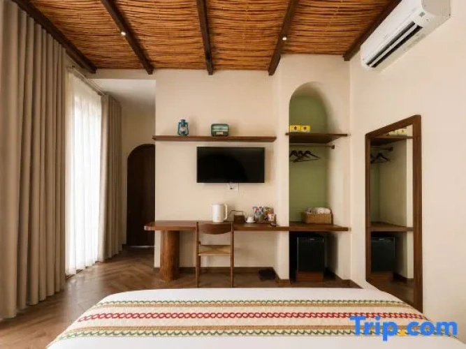 Deluxe Double Suite