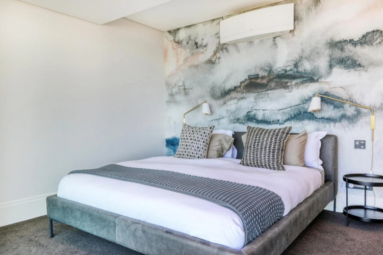 Aurum Allure - Bantry Bay