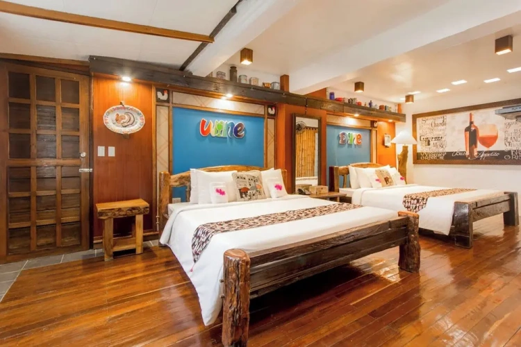 Premier room