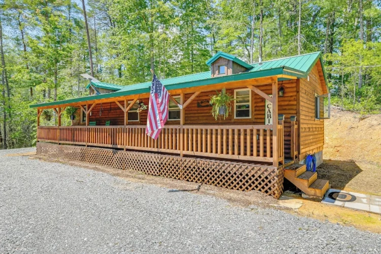 2 Bedrooms Cottage