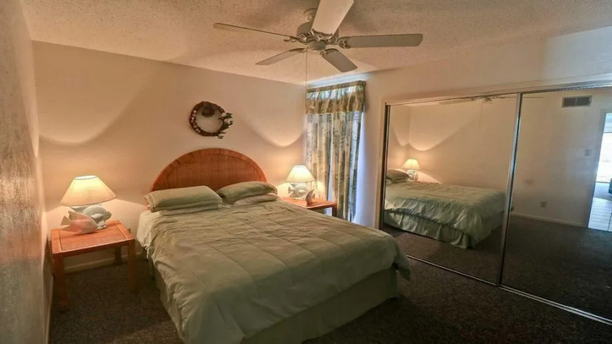 112 - 1 Br Condo