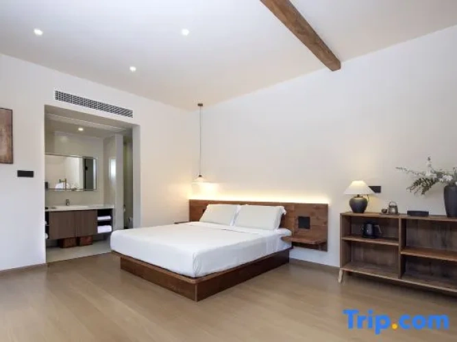 Standard Double room with garden view