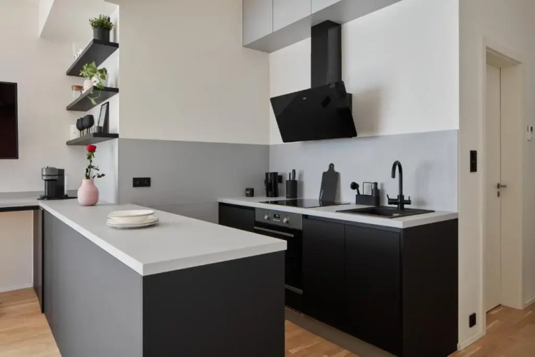 Spacious Studio in Smíchov by Prague Days