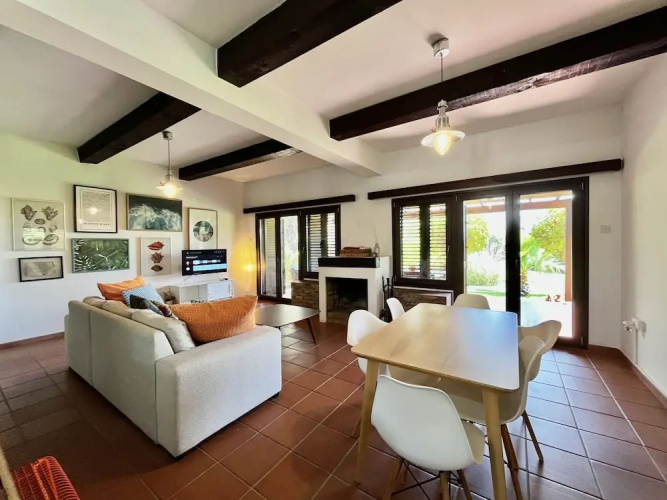 152 PER - Stay Perla House