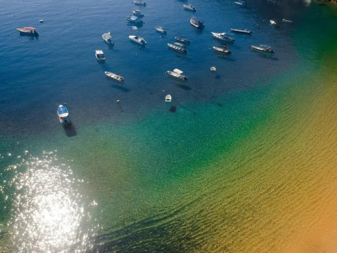 Ponta Da Barca