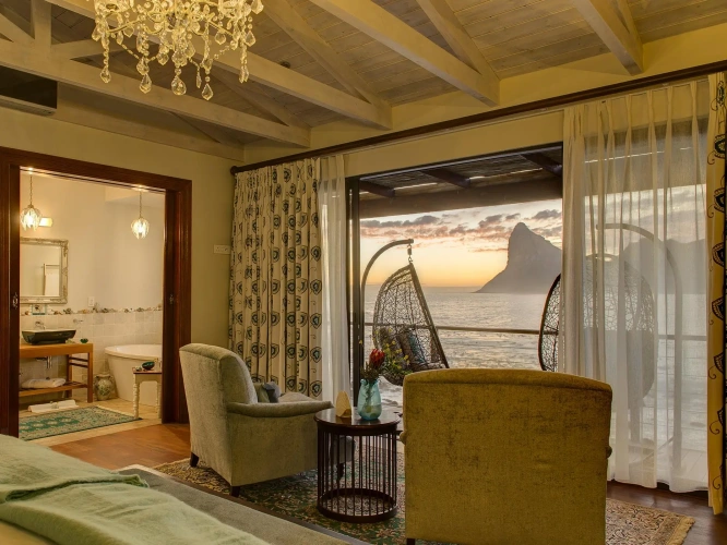Luxury Suite