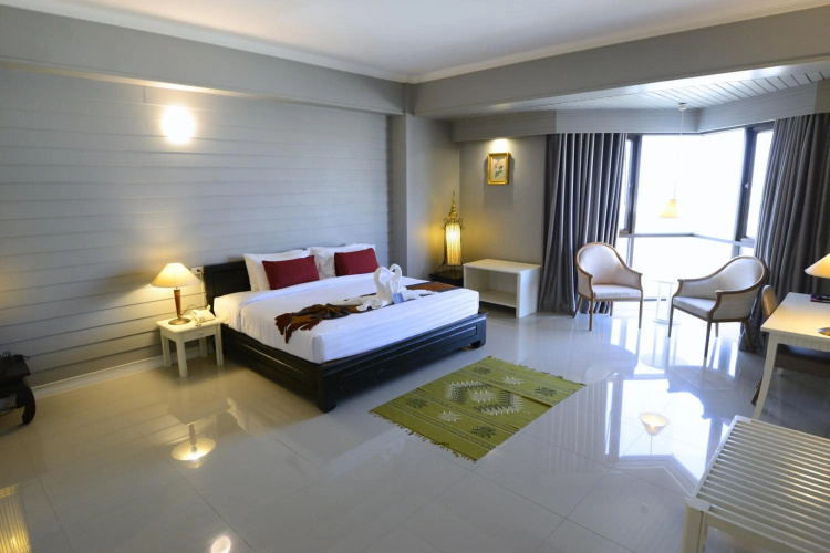 Napalai Hotel