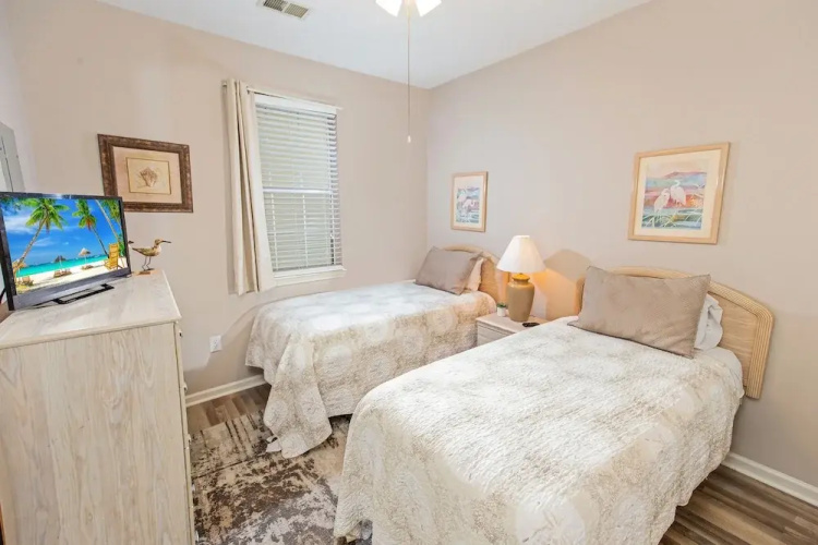 Fairways 8d 2 Bedroom Condo