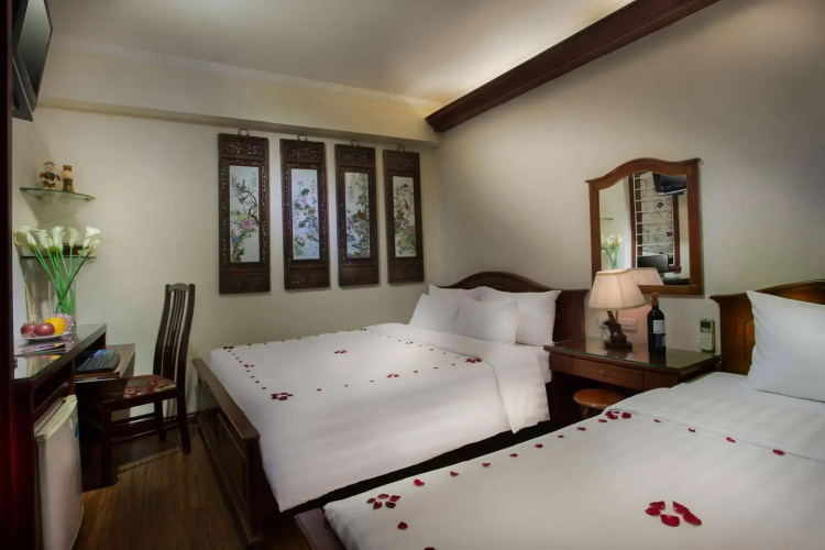 Luminous Viet Hotel