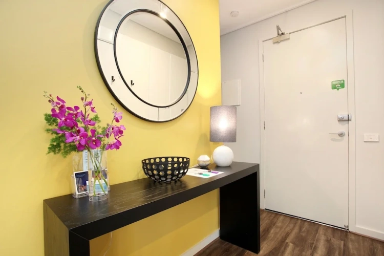 Quadruple Apartment