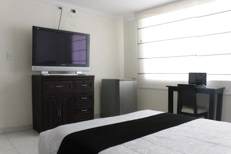 Sweet Home Hotel