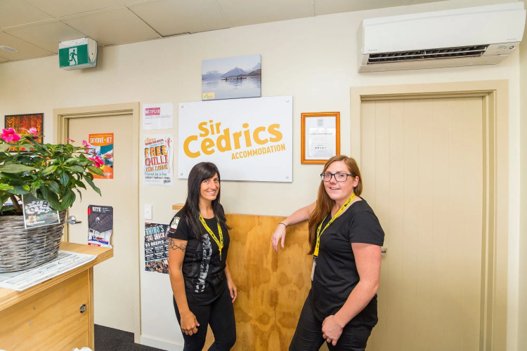 Sir Cedrics Tahuna Pod HostelOver view