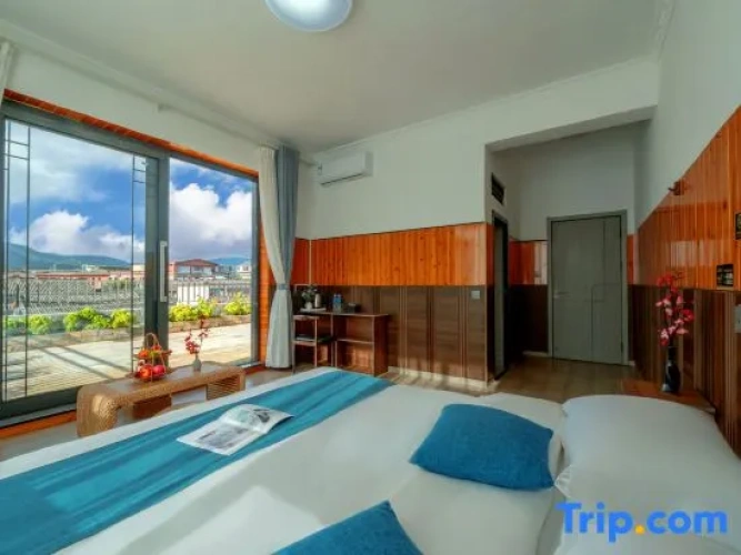 Standard Double room with balcony and with sunrise view