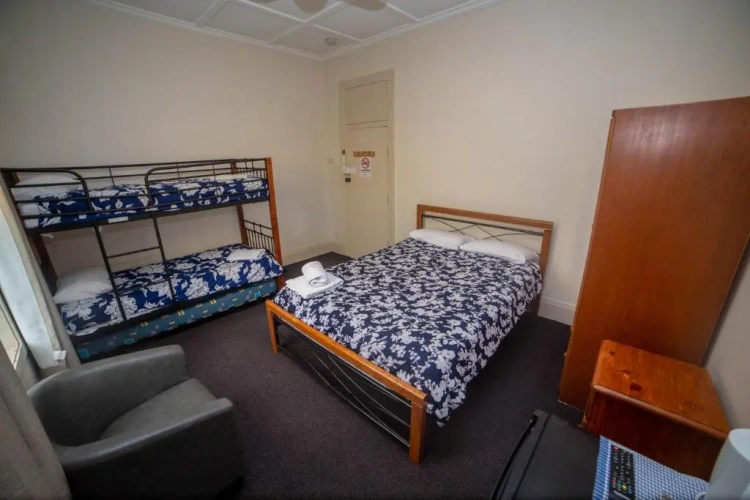 Standard Quadruple room