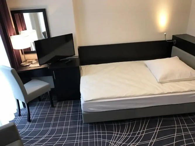 Sky Business Hotel