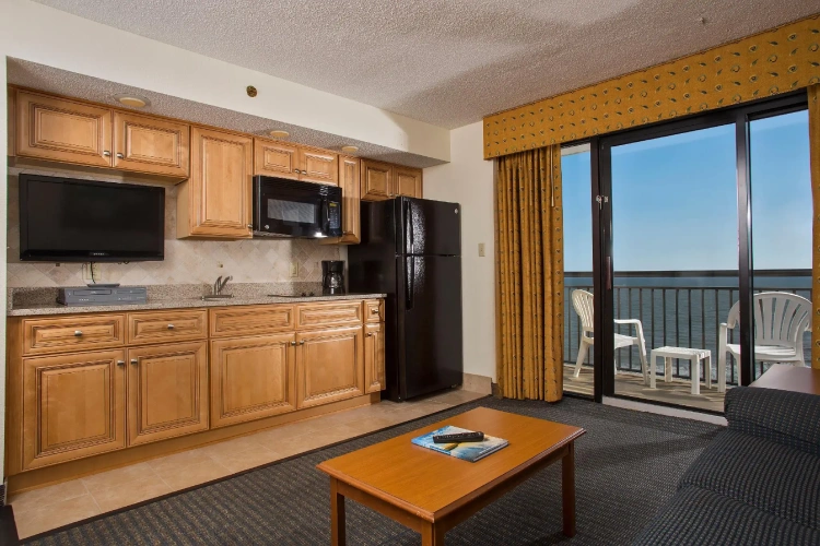 1 Bedroom Suite oceanfront