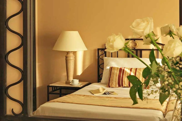 JAZ Neo Ivory Hotel