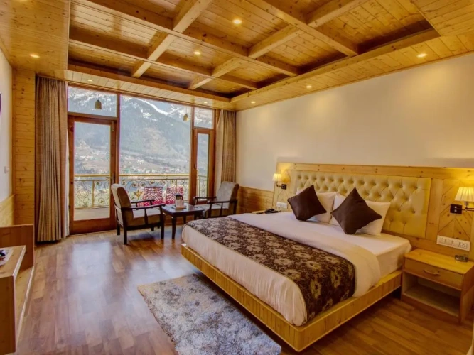 Standard Double room with mountain view