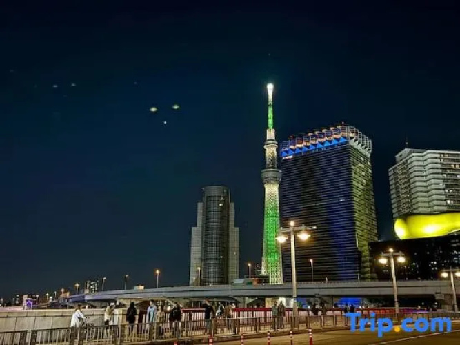 SkyTree View - CoCoHouse Asakusa
