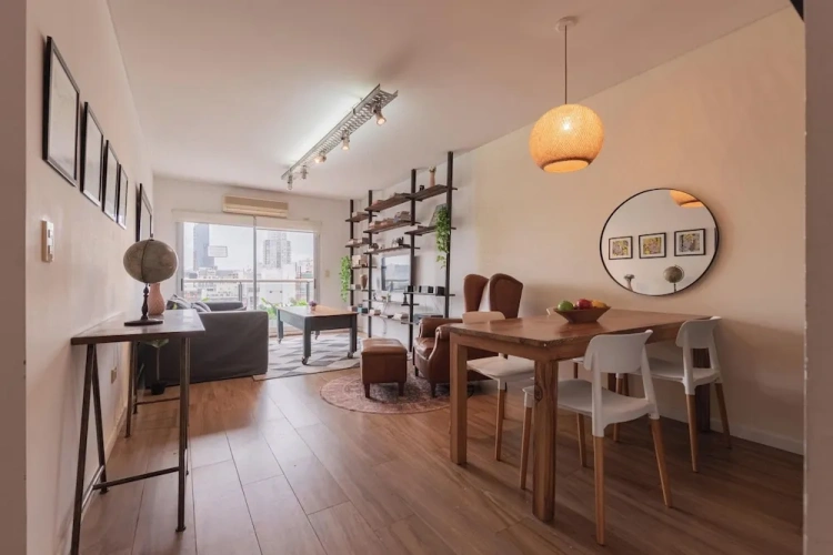 3 Bedrooms Apartment