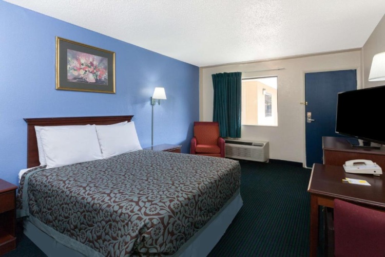 Standard Accessible room