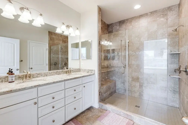 Spacious Townhome 2 Mi to Bethany Beach Boardwalk