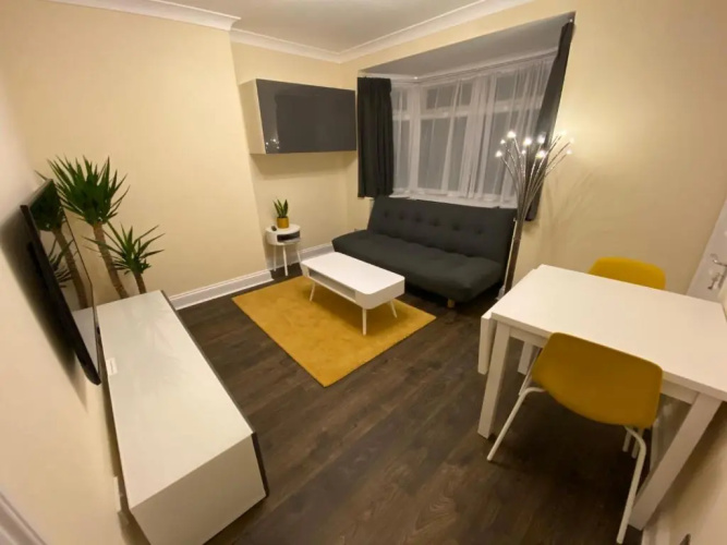 Apartment 20 @ Excel London