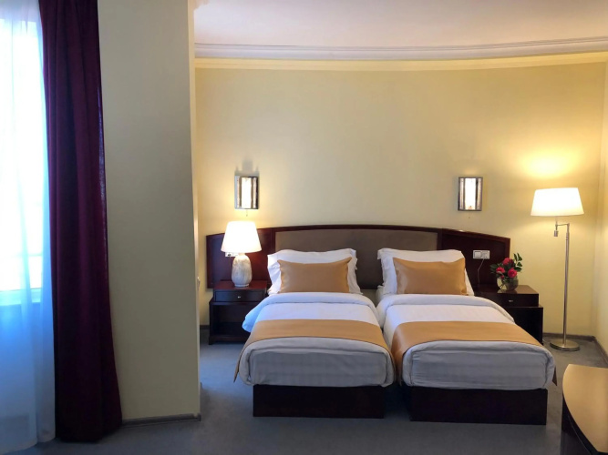 Hotel Aisi