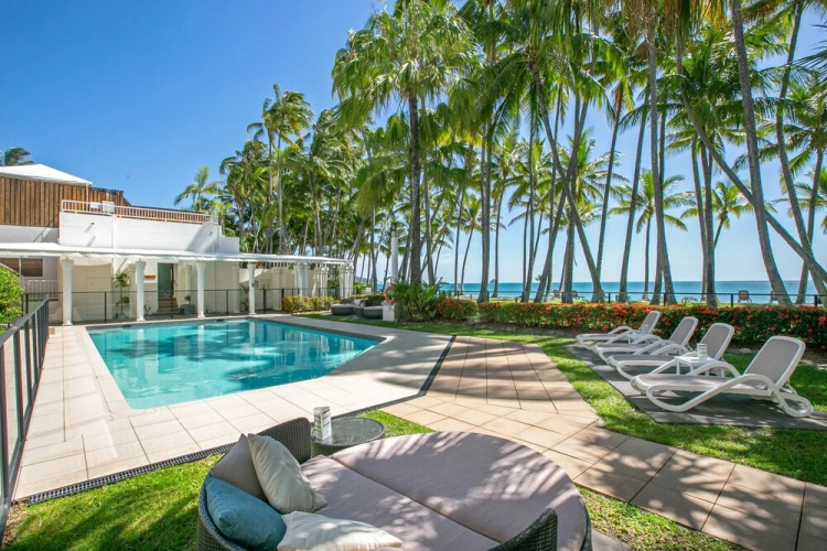 Poolside Apt In Alamanda Resort 74
