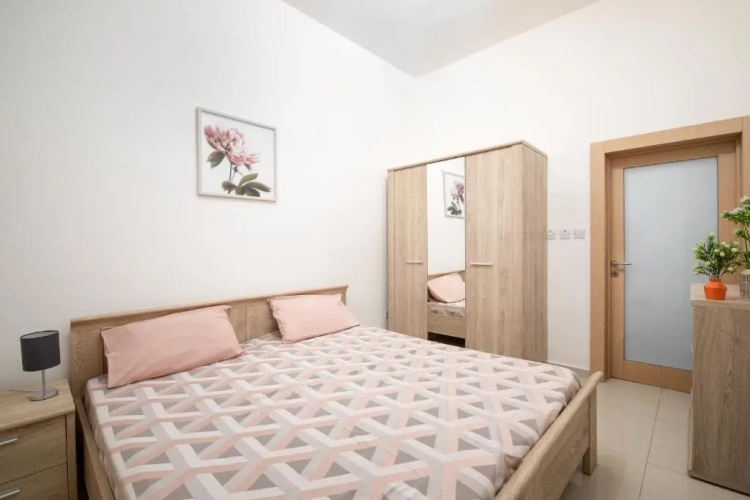 Modern 2 Bedroom Apartment (Msida)